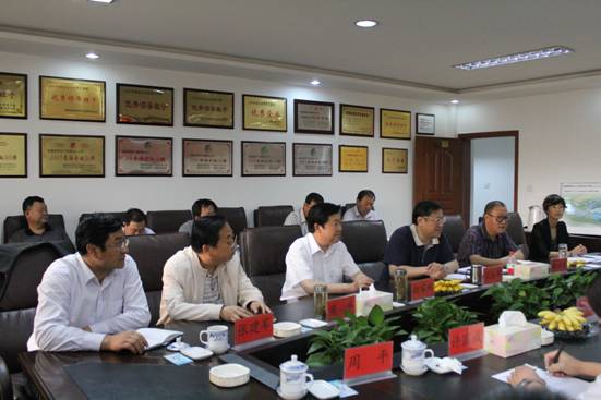 省委常委、副省長(zhǎng)駱玉林實(shí)地考察物產(chǎn)集團(tuán)“雙百”行動(dòng)重點(diǎn)項(xiàng)目